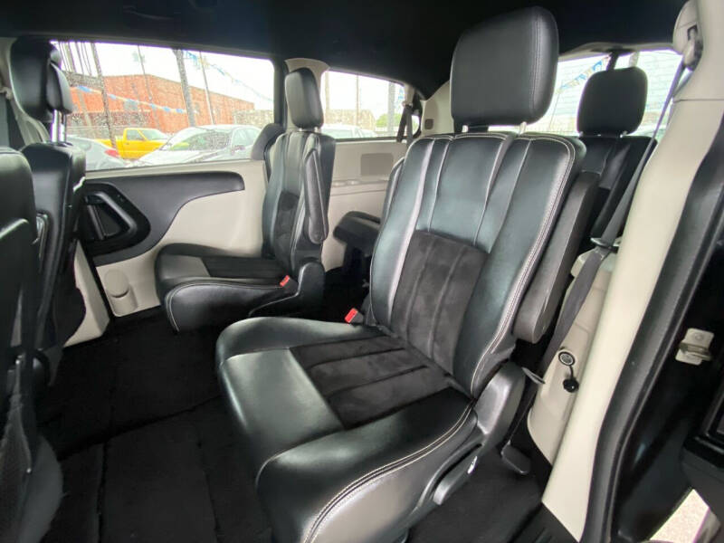 2017 Dodge Grand Caravan SXT