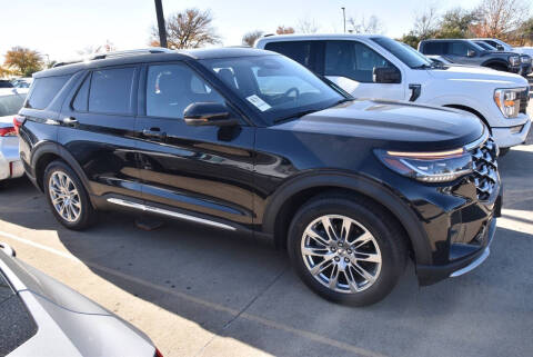 2025 Ford Explorer Platinum