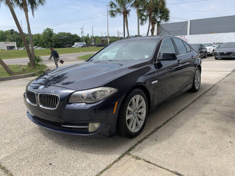 2011 BMW 5 Series 528i