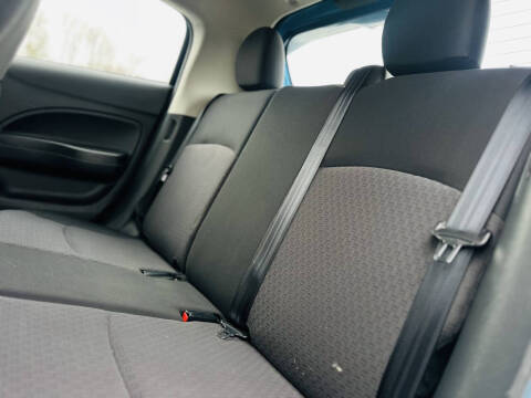 2017 Mitsubishi Mirage ES