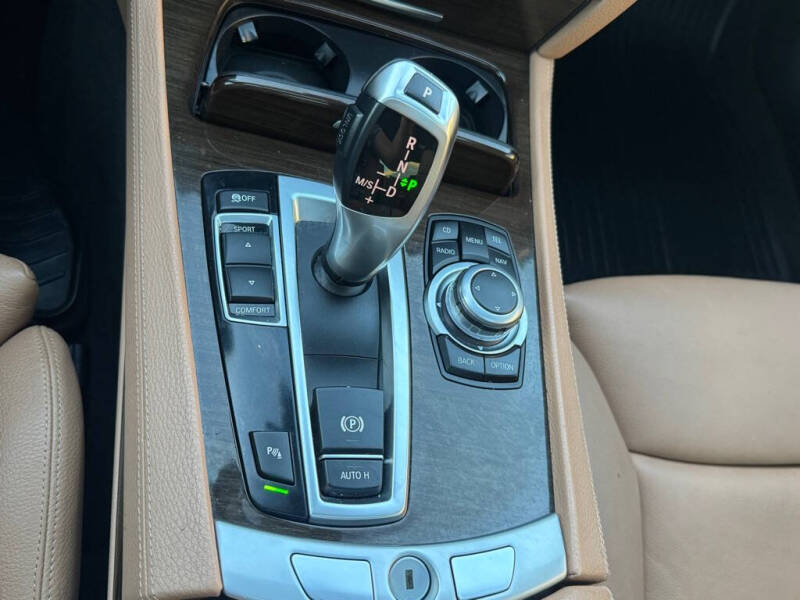 2011 BMW 7 Series 740i