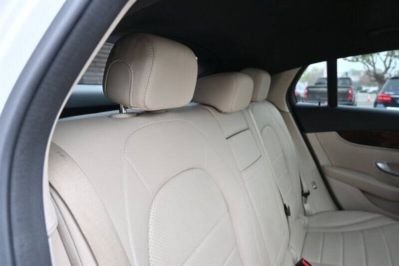 2018 Mercedes-Benz GLC GLC 300 4MATIC