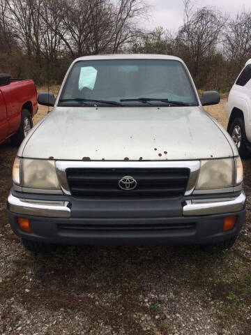 2000 Toyota Tacoma for sale at J & B Auto Mart in Frankfort KY