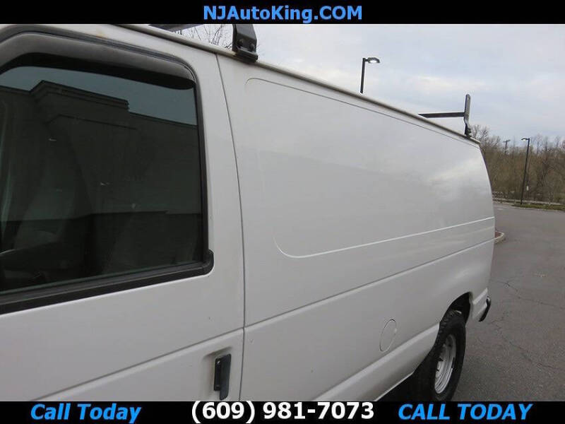 2002 Ford E-Series