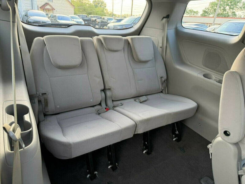 2019 Kia Sedona L