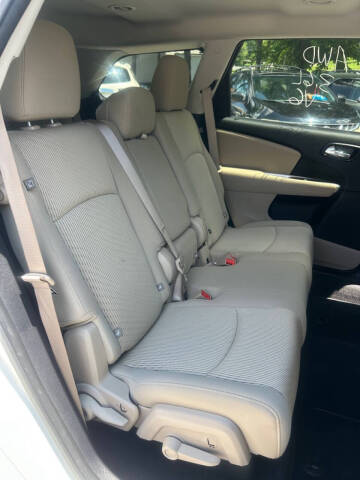 2017 Dodge Journey SE