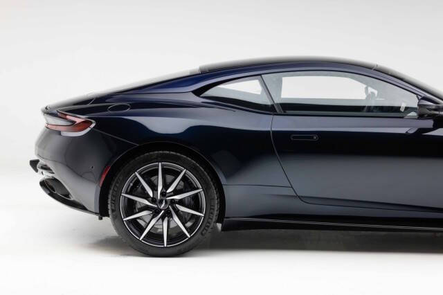 2018 Aston Martin DB11 V12