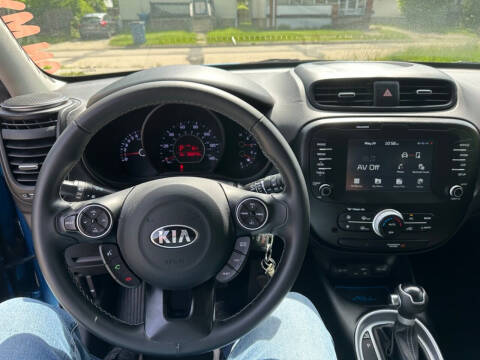 2018 Kia Soul +