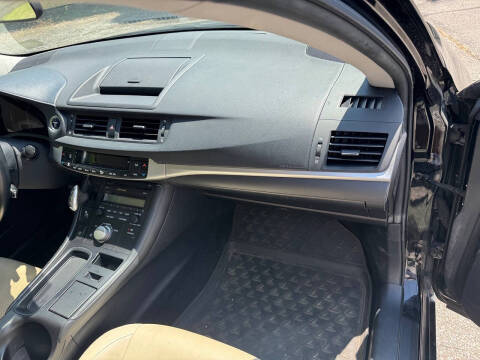 2012 Lexus CT 200h