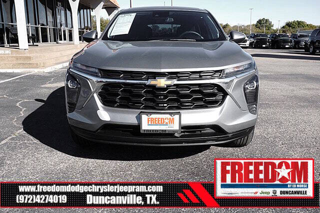 2025 Chevrolet Trax LS