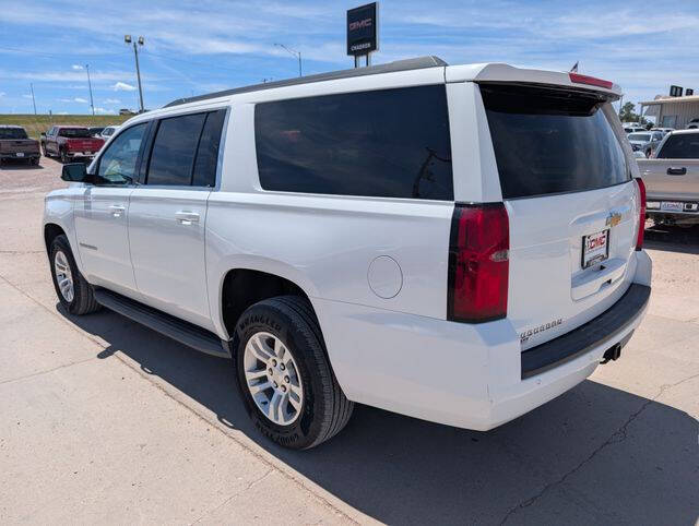 2017 Chevrolet Suburban LS