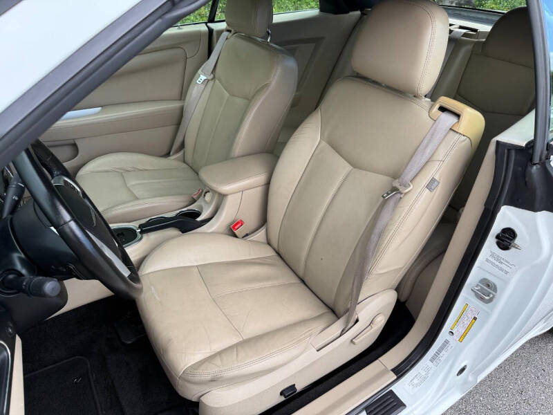 2011 Chrysler 200 Limited