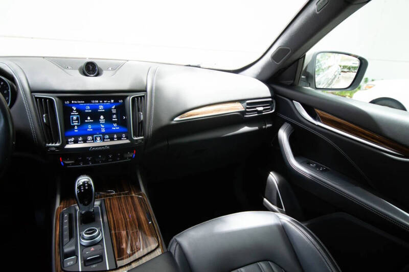 2017 Maserati Levante