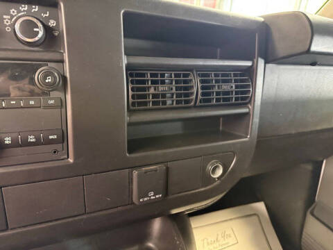 2024 GMC Savana 2500