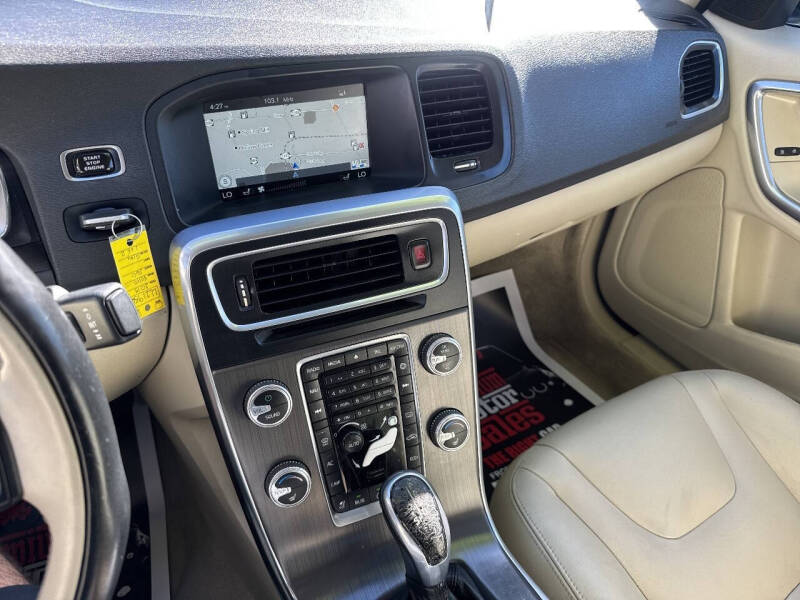 2015 Volvo S60 T5 Drive-E Premier