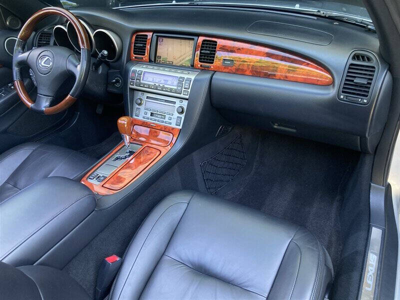 2006 Lexus SC 430