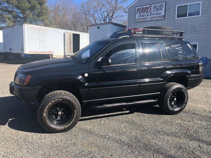 2001 Jeep Grand Cherokee for sale at Perrys Auto Sales & SVC in Northbridge MA