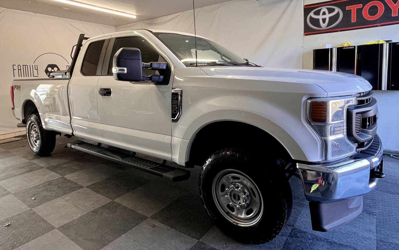 2022 Ford F-250 Super Duty XL SuperCab LB 4WD