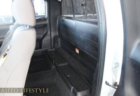 2023 Toyota Tacoma SR