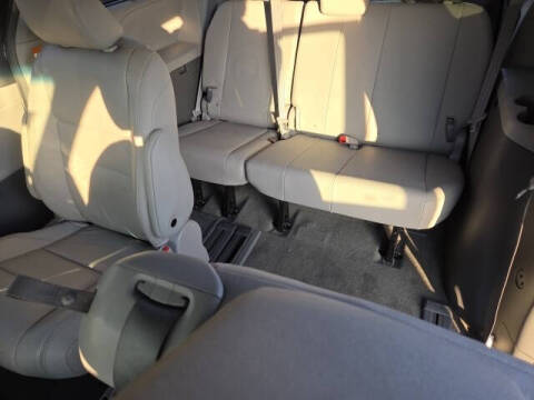 2015 Toyota Sienna XLE 8-Passenger