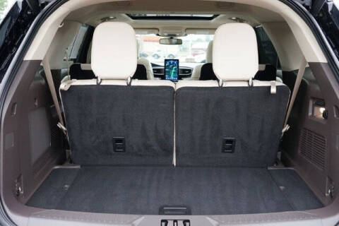 2022 Ford Explorer Hybrid Platinum