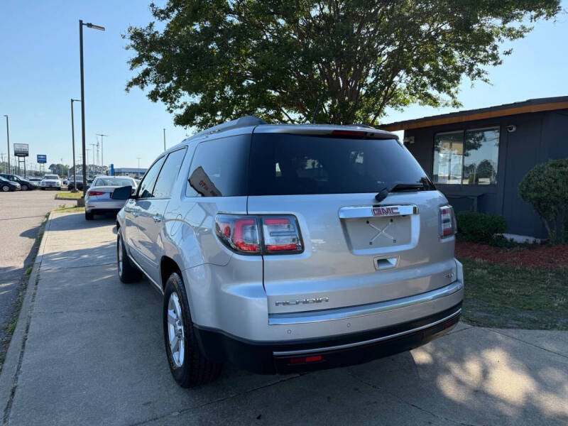 2015 GMC Acadia SLE-2