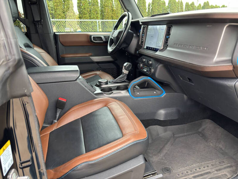 2023 Ford Bronco Outer Banks