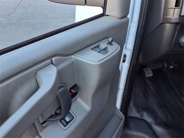 2024 Chevrolet Express 2500