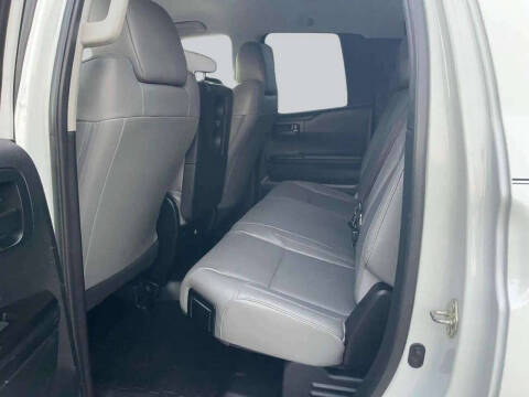 2016 Toyota Tundra SR