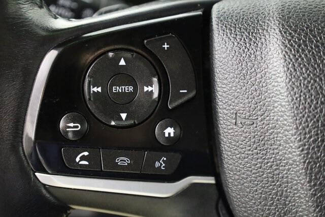 2019 Honda Pilot Touring w/Rear Captain's Chairs