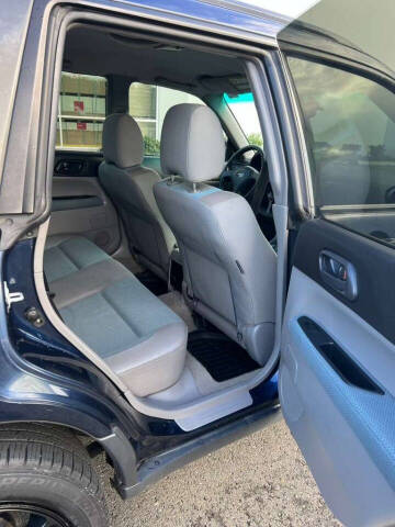 2005 Subaru Forester X