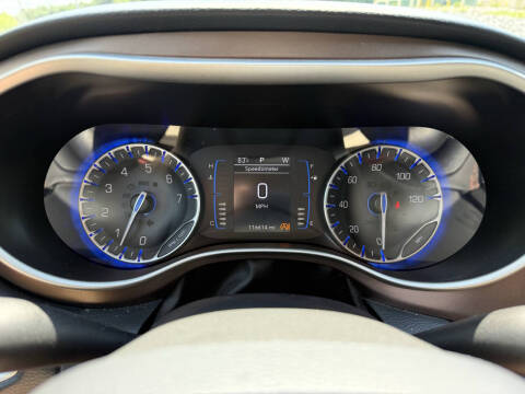 2017 Chrysler Pacifica Touring Plus