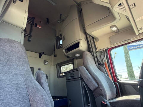 2021 Volvo VNL