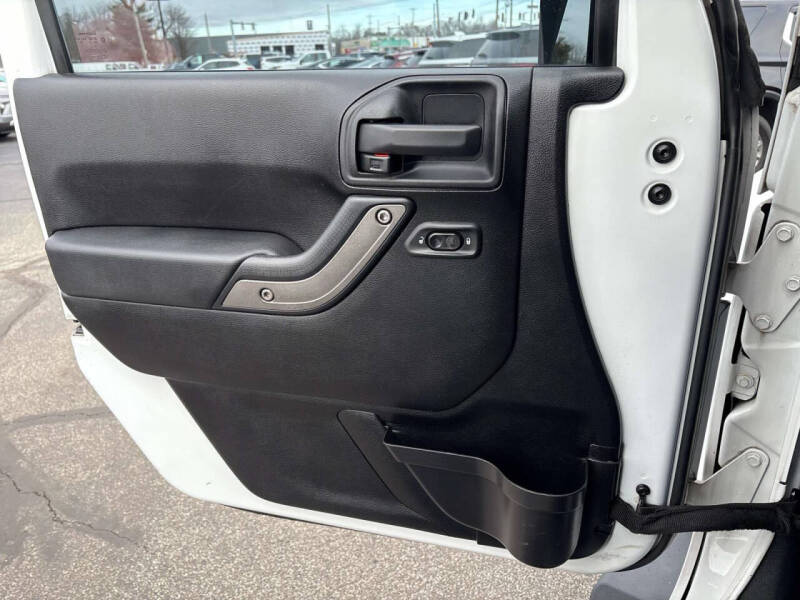 2012 Jeep Wrangler Unlimited Sport