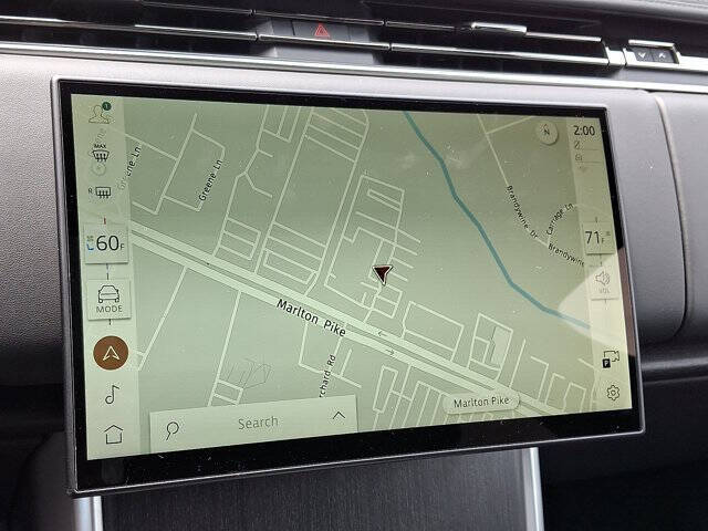 2025 Land Rover Range Rover P550e SE