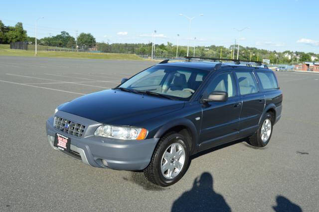 2005 Volvo XC70