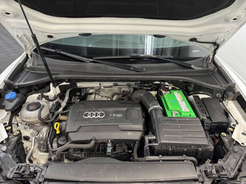 2019 Audi Q3 quattro Premium 45 TFSI