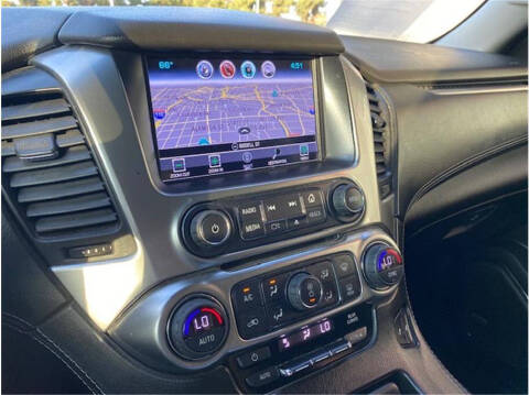 2017 Chevrolet Suburban LT