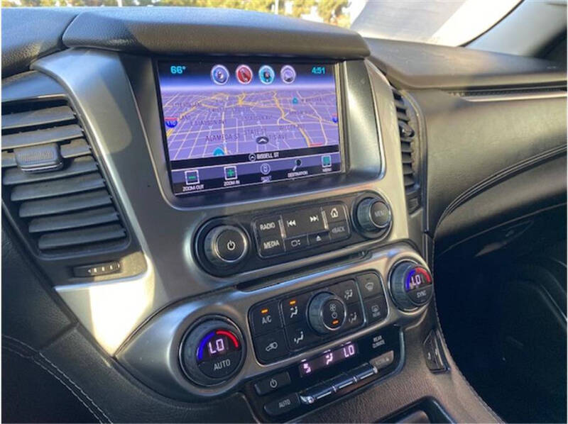 2017 Chevrolet Suburban LT