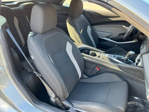 2023 Chevrolet Camaro LT