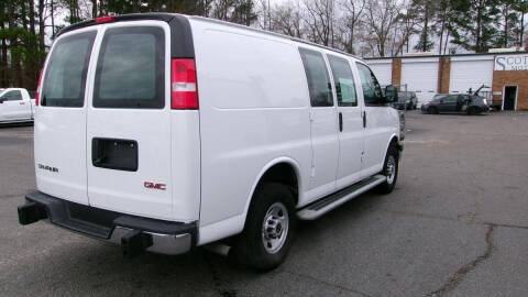 2024 GMC Savana 2500
