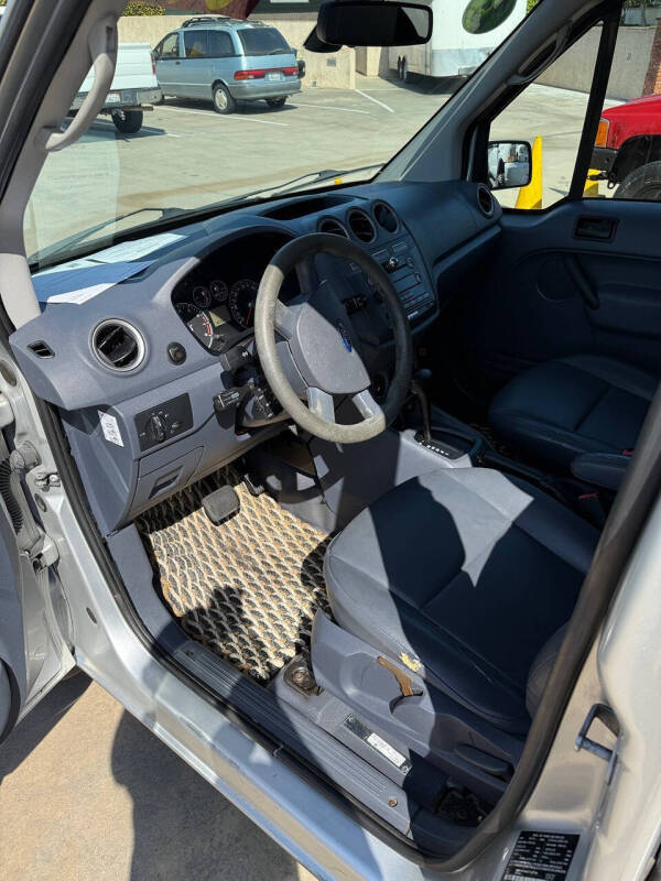 2013 Ford Transit Connect XLT Premium