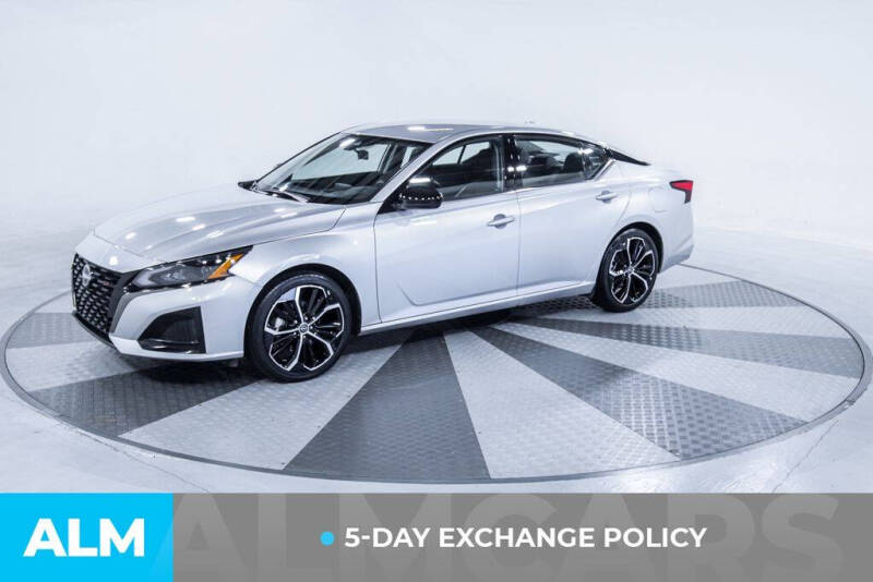 2025 Nissan Altima 2.5 SR