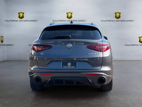 2022 Alfa Romeo Stelvio Veloce