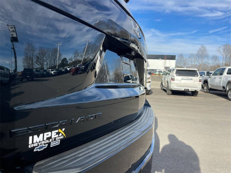 2022 Cadillac Escalade Sport Platinum