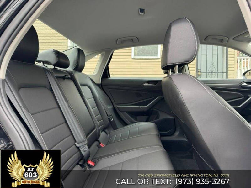 2024 Volkswagen Jetta SE