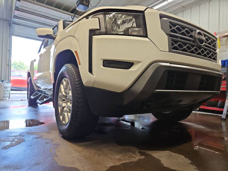 2022 Nissan Frontier SV