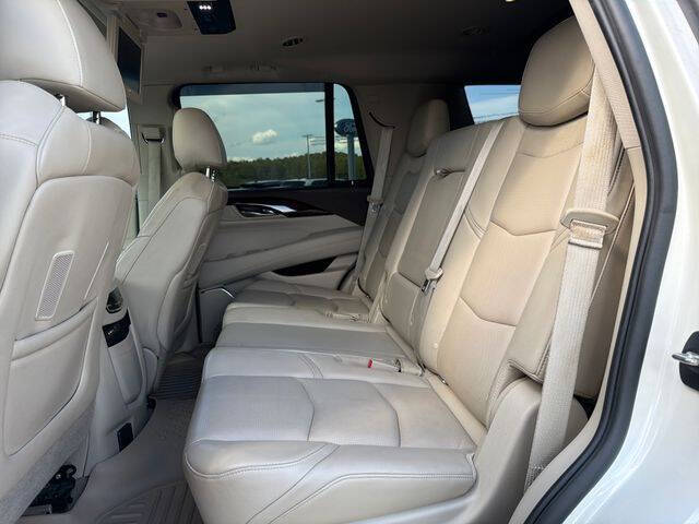 2015 Cadillac Escalade Luxury