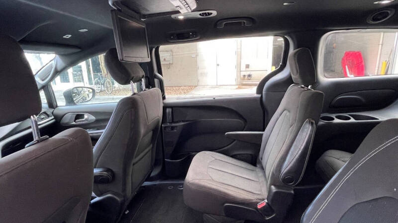 2019 Chrysler Pacifica Touring Plus