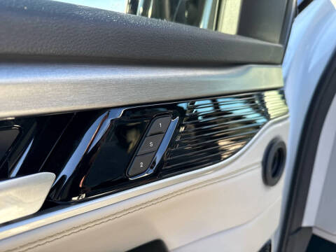 2025 Jeep Wagoneer Series III